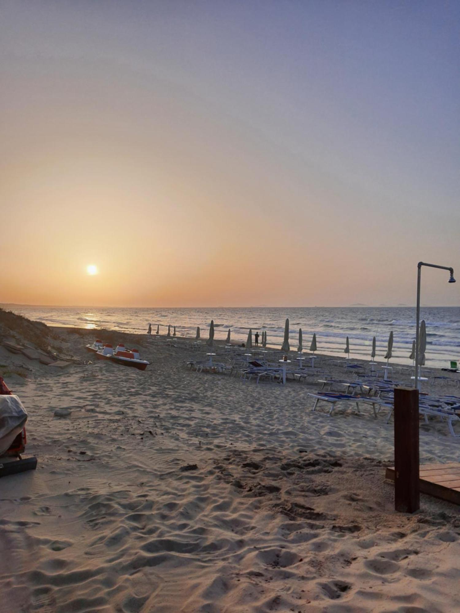 Il Tramonto Sulle Dune Badesi Ngoại thất bức ảnh